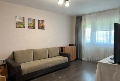 Apartament spa?ios 3 camere + 2 balcoane, zona turnuri Pacii Etaj 9 din 10 - 3