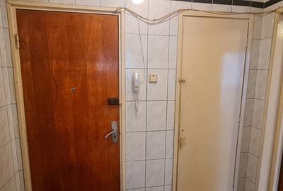 Apartament cu 3 camere semidecomandat în Titan - 16