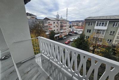 Apartament cu 2 camere semidecomandat în Central - 2