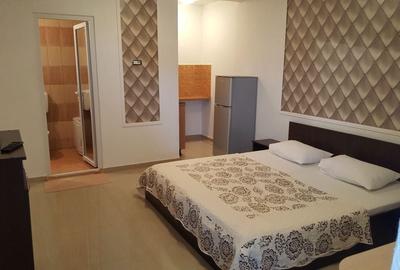VILA  6 CAMERE+PENSIUNE -18 CAMERE DE VANZARE -TOMIS 2 - 19