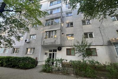 Apartament 4 camere zona Nicolina - 1