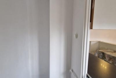 Apartament cu 3 camere decomandat în Barbu Văcărescu - 13