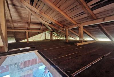 Casă în Sânmihaiu Român