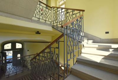 Spatiu birouri - zona Central - 13