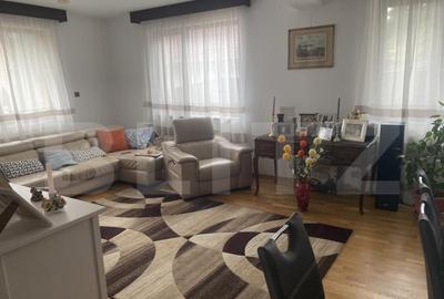 Casă cu 7 camere cu Teren 900 Mp în Central - 2