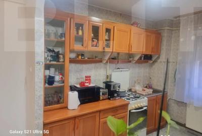 Apartament cu 3 camere semidecomandat în Central - 13