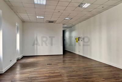 Birou, de 107 mp, în P-ța Universității - 2