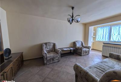 Apartament cu 3 camere decomandat, mobilat în Circumvalațiunii - 15