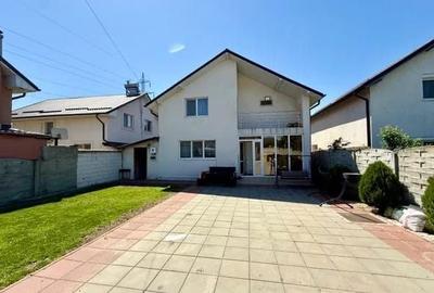 Casă cu 4 camere în Albești - 2