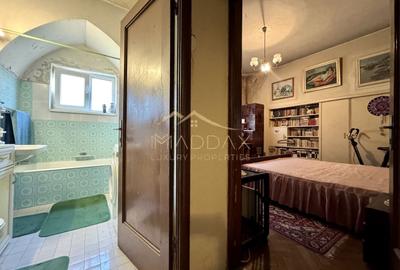 Vila cu 6 camere *310mp*  + Garaj // Primăverii - 27