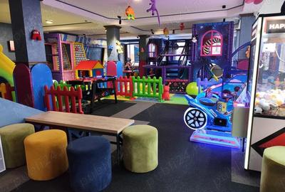 Vand spa?iu comercial multifunc?ional Vand spa?iu comercial multifunc?ional - 7