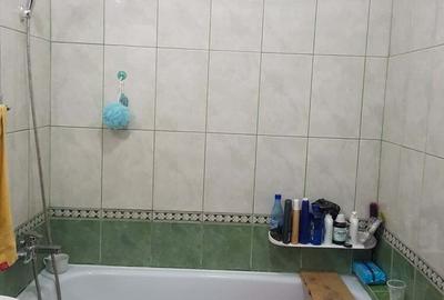 Proprietar vand apartament 3 camere , Pia?a Maria, parter, 127000 , tel. Proprietar vand apartament 3 camere , Pia?a Maria, parter, 127000 , tel. - 8