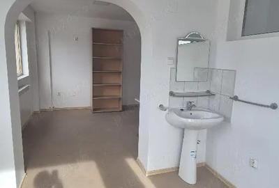 Birou de inchiriat - 5