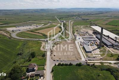 Spațiu comercial, în Teiu - 3