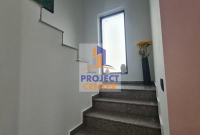 Casă cu 3 camere cu Teren 678 Mp în Bradu - 3