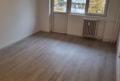 TINERETULUI PIATA NORILOR AP 3 CAM RENOVAT NEMOBILAT, BUCATARIE MOBILATA/UTILA - 2