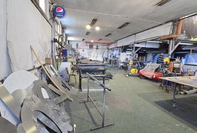 Spațiu industrial, de 1,049 mp, în Colentina