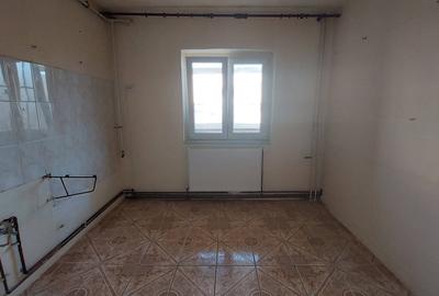 Apartament cu 2 camere decomandat în Micălaca - 2