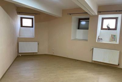 Spațiu comercial, de 70 mp, în Fabric - 2