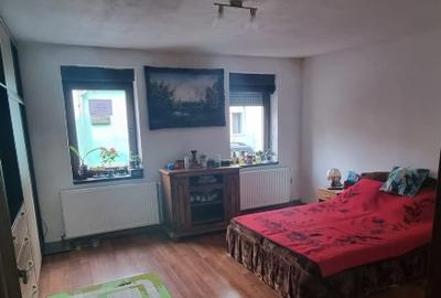 Casă individuală cu 3 camere cu Canalizare în Muncitoresc - 8