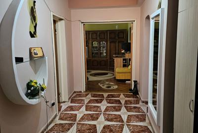 Apartament cu 3 camere decomandat în Ștrand - 6