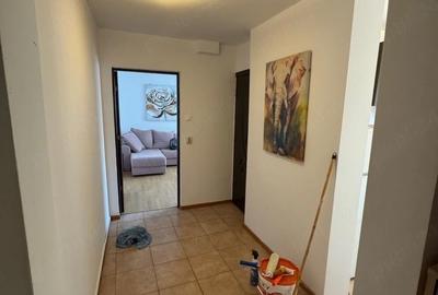 Apartament cu 2 camere semidecomandat în Govândari - 3