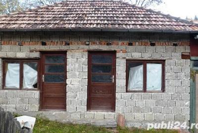 Casă cu 4 camere cu Teren 1400 Mp în Lerești - 7