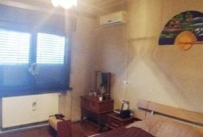 Apartament cu 4 camere în Unirii