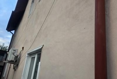 Casa de Vanzare! - 2