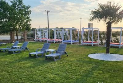 Spațiu comercial, de 560 mp, în Nord - 14