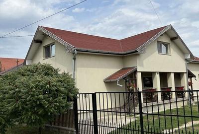 Casă cu 4 camere cu Teren 1600 Mp în Lazuri - 5