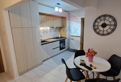 Apartament cu 2 camere semidecomandat, mobilat în Polivalentă - 2