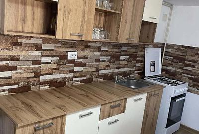 Casă cu 3 camere cu Teren 1352 Mp în Horia - 1