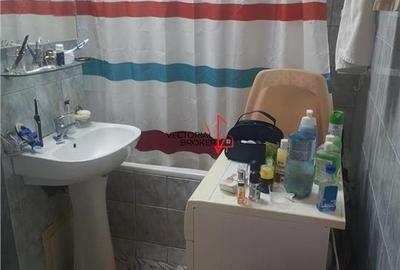 Apartament cu 3 camere decomandat în Basarabia - 8