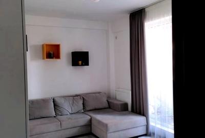 Garsonieră decomandată, mobilată în Central