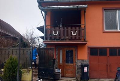 Casă cu 4 camere cu Teren 350 Mp în Ceuaș - 9