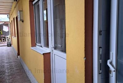 Casă cu 4 camere cu Teren 120 Mp în Central - 2