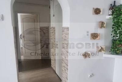 Apartament cu 3 camere semidecomandat, mobilat în Podu Roș - 6