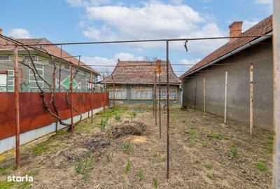 Casă cu 3 camere în Sânleani - 4