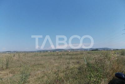 Teren extravilan 2400 mp in Mohu judetul Sibiu lchiar la sosea - 2