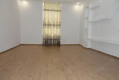 Apartament cu 3 camere semidecomandat în Central - 8