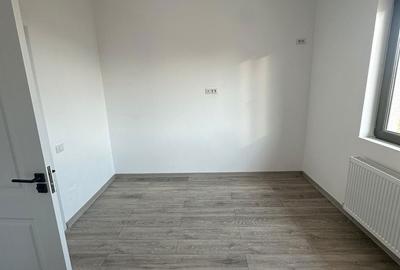 Casă cu 4 camere cu Teren 300 Mp în Central - 15