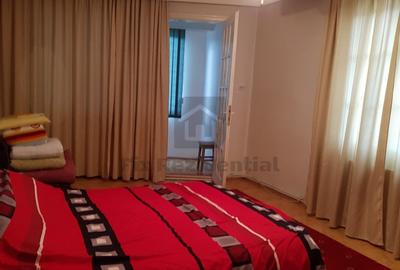 Proprietate deosebita in Targu Neamt - posibiltate transformare pensiune - 11