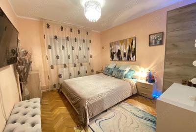 Apartament cu 3 camere decomandat, mobilat în Aradului - 2