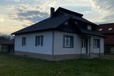 Casă cu 2 camere în Central - 1