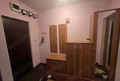 Apartament 2 camere etaj 2 4 zona jandarmeriei mobilat si utilat - 3