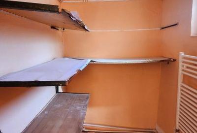 Casă cu 3 camere decomandat cu Canalizare în Viile Noi - 13