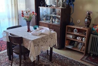 Apartament cu 3 camere decomandat în Gheorgheni