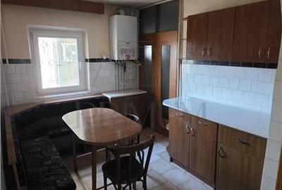 STEAUA - 2 CAMERE - ETAJUL 1 - CENTRALA PROPRIE - 1