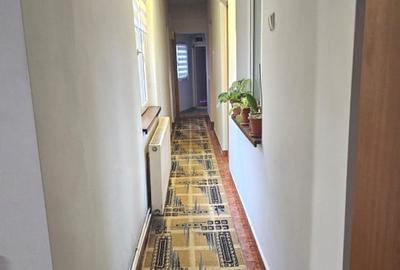 Casă individuală cu 3 camere cu Canalizare în Chitila - 6